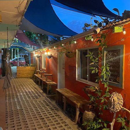 Wing Camp Hostel Cabarete Buitenkant foto